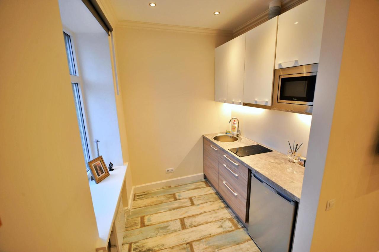 Gertrudes Residence Stay In Light-Filled Studio Apartment In Central Рига Экстерьер фото